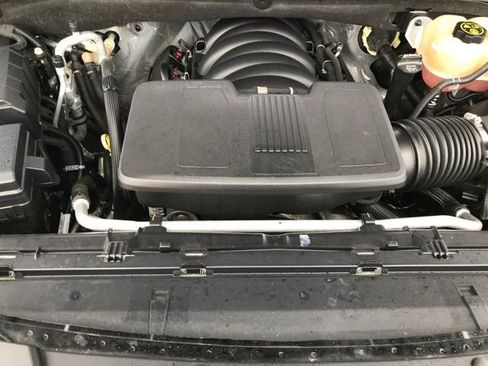 Used 2023 Cadillac Escalade Premium Luxury w/ Performance Package image 21