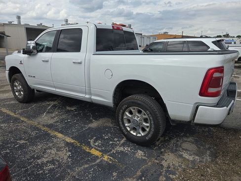 Used 2024 RAM 2500 Laramie AWD/4WD image 3
