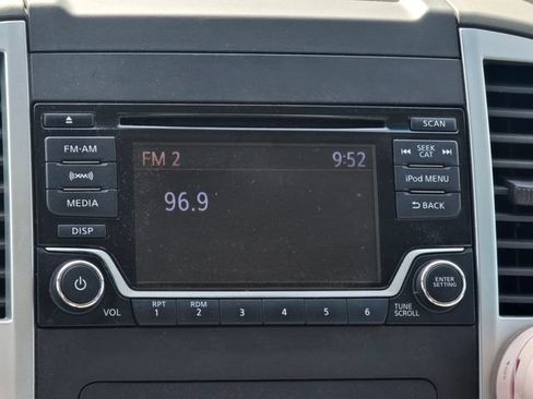 Used 2017 Nissan Frontier SV RWD image 21