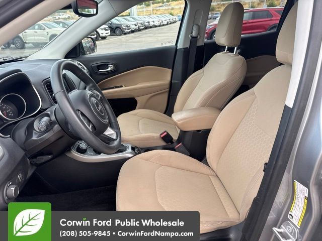 Used 2018 Jeep Compass Sport w/ Tech Group AWD/4WD image 10