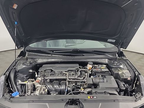 Used 2023 Hyundai Elantra SEL w/ Convenience Package image 15