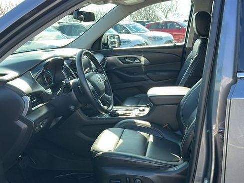 Used 2019 Chevrolet Traverse Premier w/ LPO, Floor Liner Package image 11