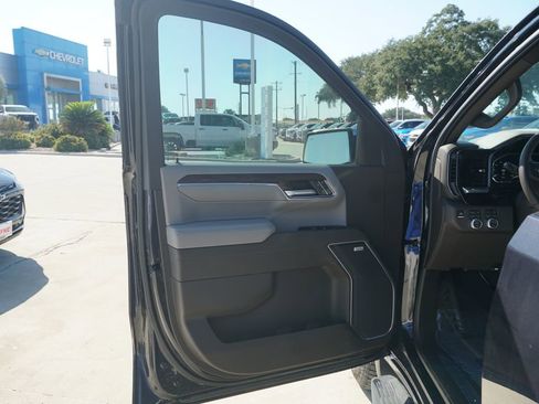 New 2025 GMC Sierra 1500 SLT w/ SLT Premium Plus Package image 15