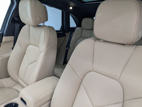 New 2026 Porsche Macan image 19