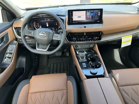 New 2026 Nissan Rogue Platinum AWD/4WD image 18