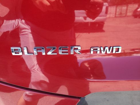 Used 2023 Chevrolet Blazer Premier w/ Enhanced Convenience Package AWD/4WD image 26
