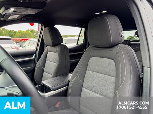 Used 2025 GMC Terrain Elevation AWD/4WD image 11