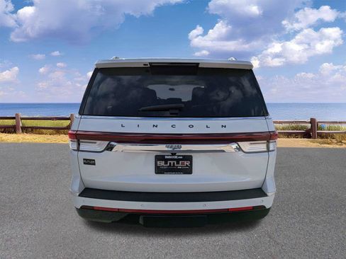 Used 2024 Lincoln Navigator L Black Label image 7