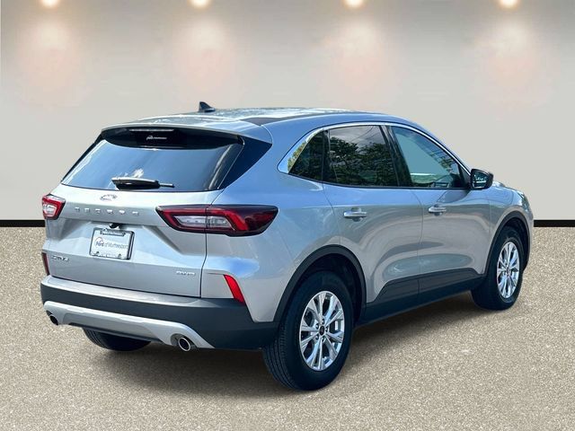 Certified 2023 Ford Escape Active AWD/4WD image 5