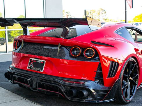Used 2020 Ferrari 812 Superfast RWD image 63