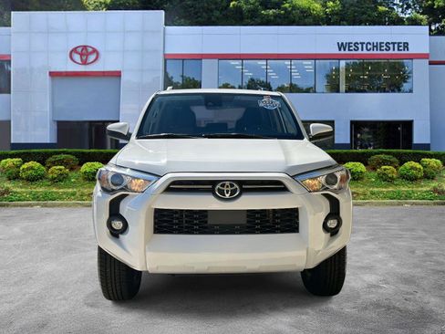 Certified 2024 Toyota 4Runner SR5 image 9