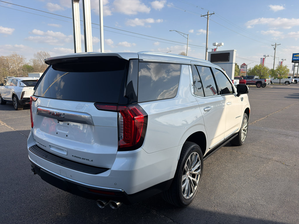 Used 2021 GMC Yukon Denali w/ Denali Premium Package AWD/4WD image 5