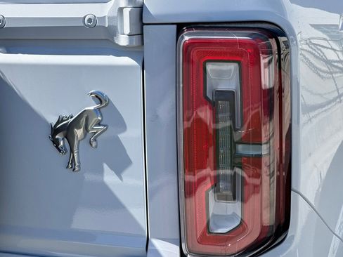 New 2026 Ford Bronco Outer Banks w/ Sasquatch Package image 26