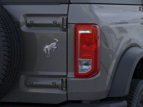 New 2026 Ford Bronco 2-Door AWD/4WD image 23