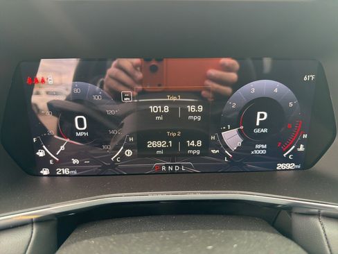 Used 2025 GMC Canyon Elevation w/ Convenience Package image 10