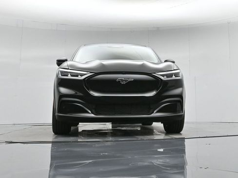 Used 2025 Ford Mustang Mach-E Premium image 53