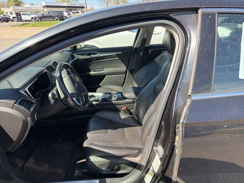 Used 2014 Ford Fusion Titanium image 7