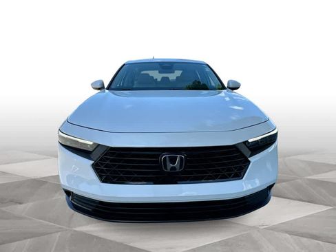 Used 2023 Honda Accord LX image 3