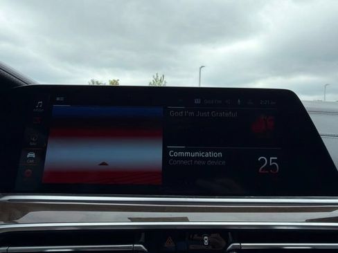 Used 2019 BMW X5 xDrive50i w/ M Sport Package AWD/4WD image 35