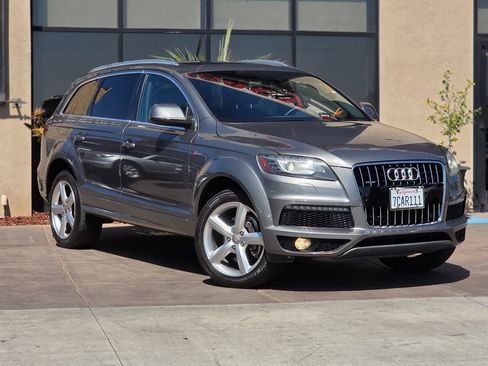 Used 2013 Audi Q7 3.0T S line Prestige w/ S Line Pkg AWD/4WD image 3