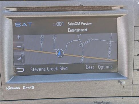 Used 2014 Toyota Prius Three image 17