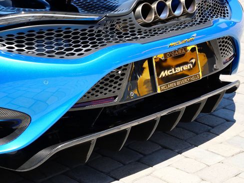 Used 2022 McLaren 765LT RWD image 29