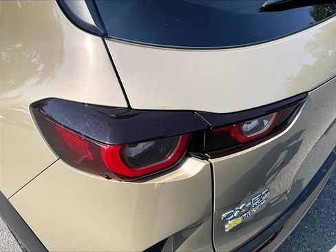 Used 2025 MAZDA CX-50 Meridian Edition AWD/4WD image 32