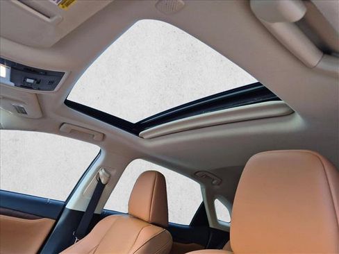 Used 2022 Lexus RX 350 FWD w/ Premium Package image 14