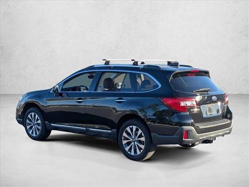 Used 2019 Subaru Outback 3.6R Touring w/ Popular Package #3A AWD/4WD image 7