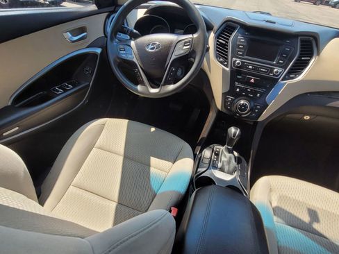 Used 2018 Hyundai Santa Fe Sport image 23