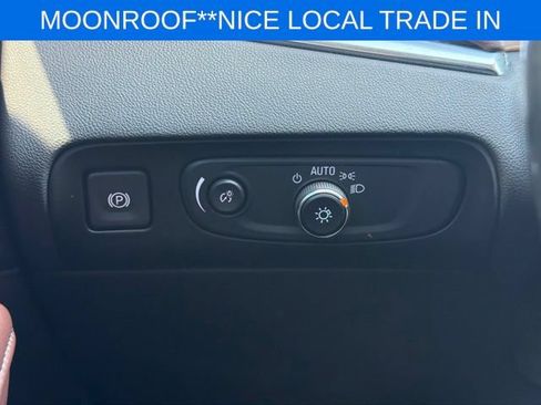 Used 2021 Buick Enclave Avenir w/ Avenir Technology Package AWD/4WD image 35
