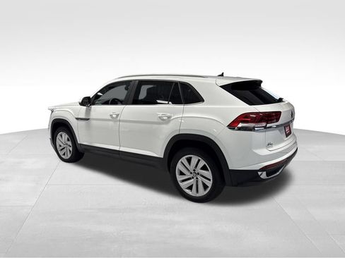 Used 2021 Volkswagen Atlas Cross Sport SE AWD/4WD image 4
