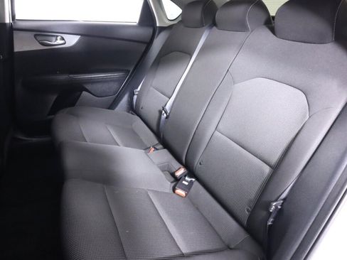 Used 2020 Kia Forte LXS FWD image 31