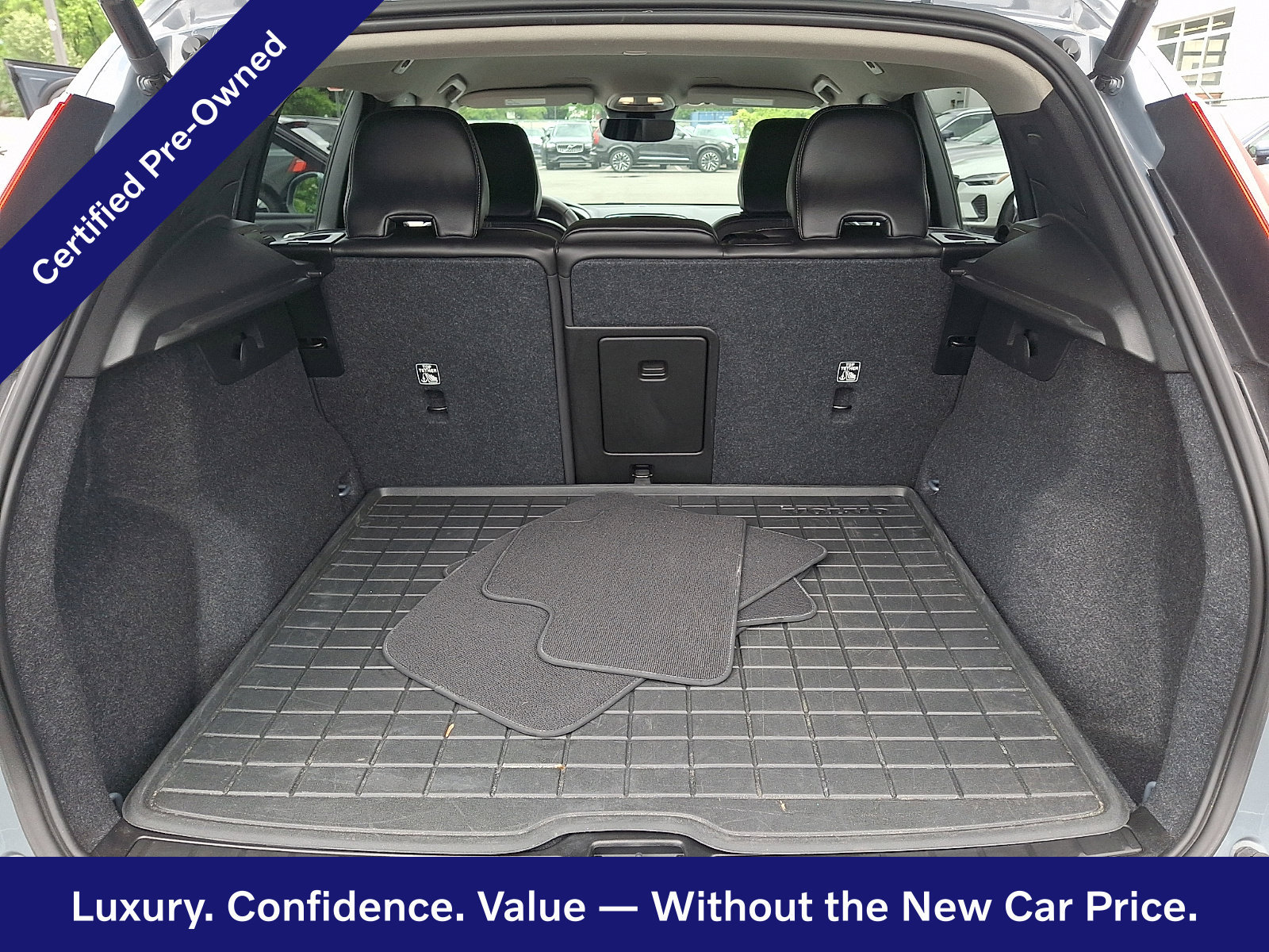 Certified 2023 Volvo XC40 B5 Core w/ Convenience Package AWD/4WD image 30