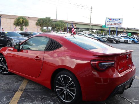 Used 2013 Scion FR-S RWD image 7