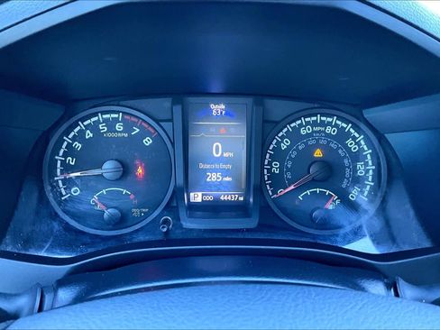 Used 2023 Toyota Tacoma SR image 26