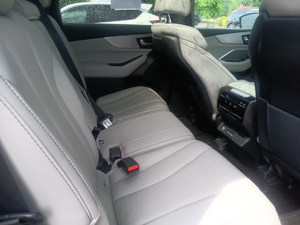 Used 2024 Acura MDX w/ Technology Package AWD/4WD image 21