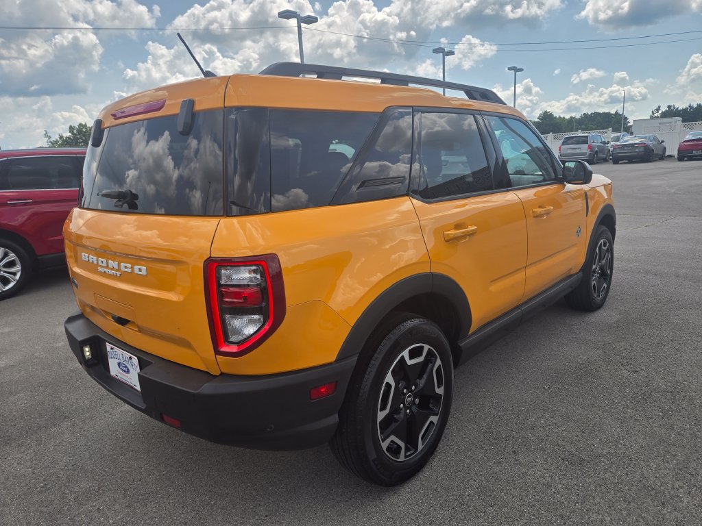 Used 2023 Ford Bronco Sport Outer Banks w/ Tech Package AWD/4WD image 4