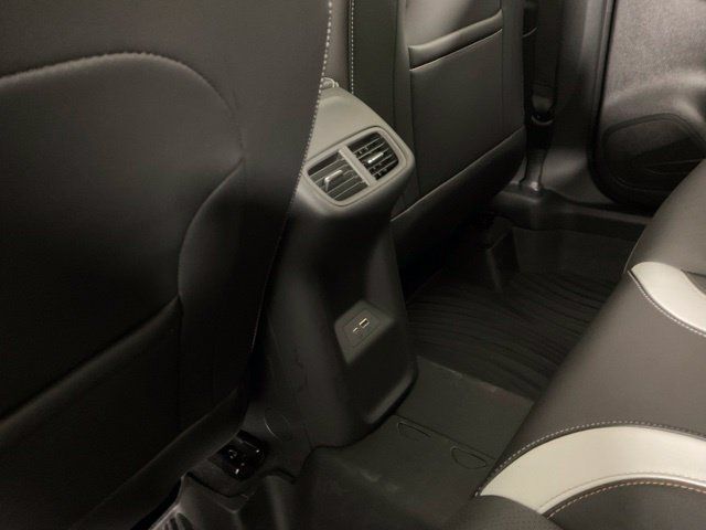 Used 2024 Buick Envision Sport Touring AWD/4WD image 18