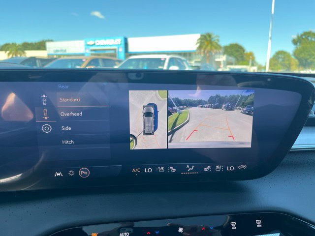 Used 2026 Buick Enclave Avenir w/ Super Cruise Package FWD image 27