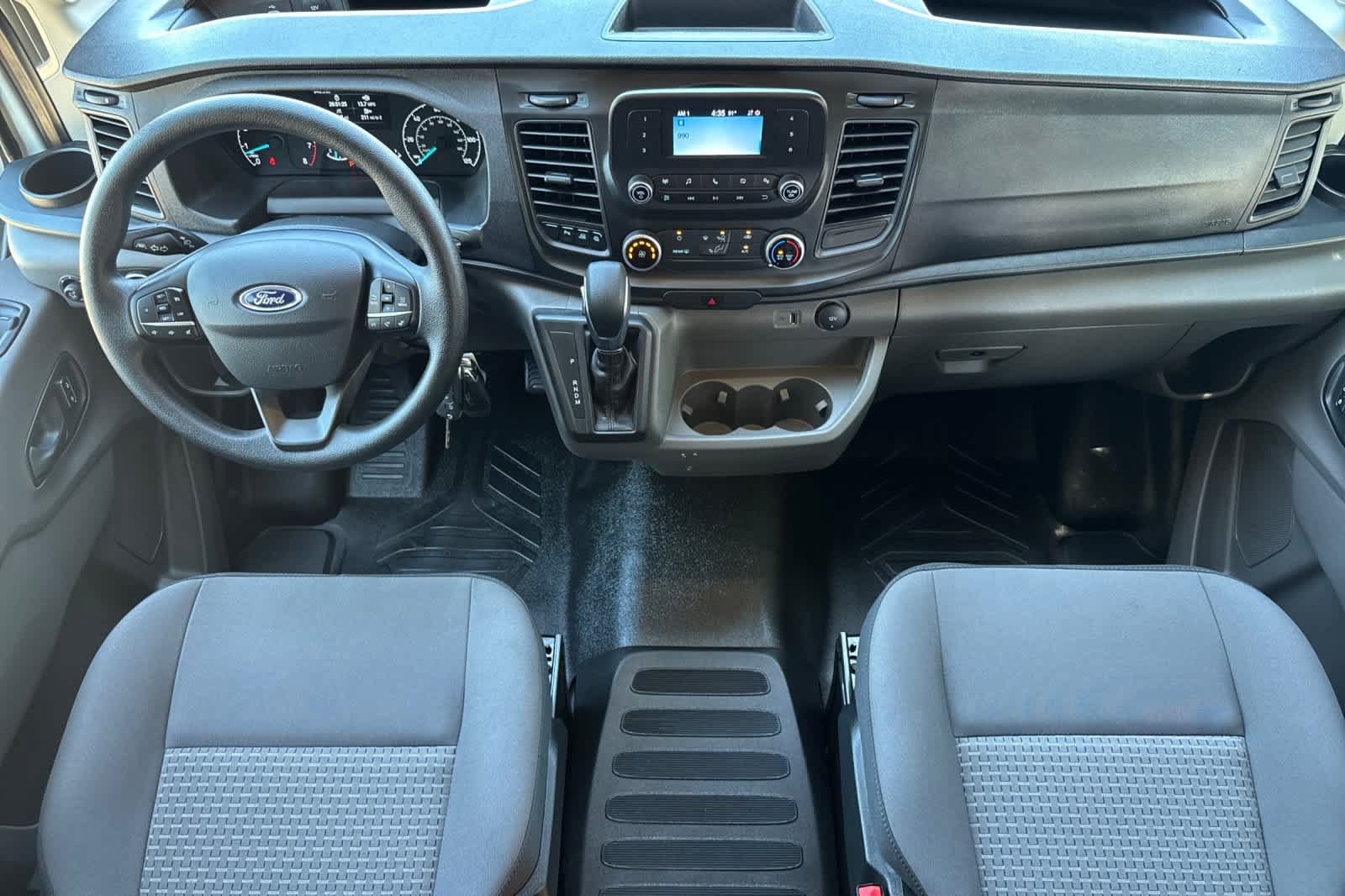 Used 2025 Ford Transit 350 XL RWD image 3