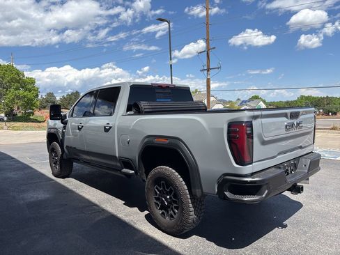 Used 2024 GMC Sierra 2500 AT4X AWD/4WD image 6