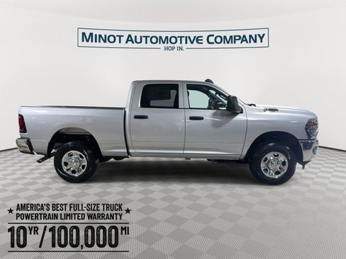 New 2026 RAM 2500 Tradesman w/ Chrome Appearance Group AWD/4WD image 9