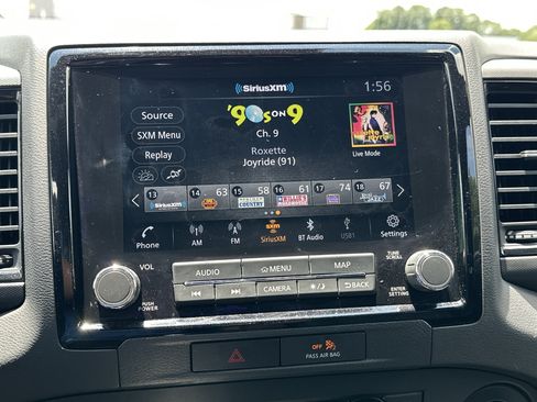 Used 2022 Nissan Frontier PRO-4X w/ Pro-4X Premium Package AWD/4WD image 26