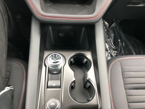 New 2026 Ford Explorer ST-Line w/ ST-Line Street Pack image 14