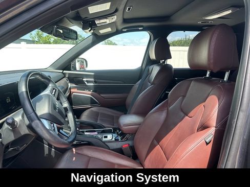 Used 2024 Kia Telluride EX w/ EX Captain's Chair Package AWD/4WD image 11