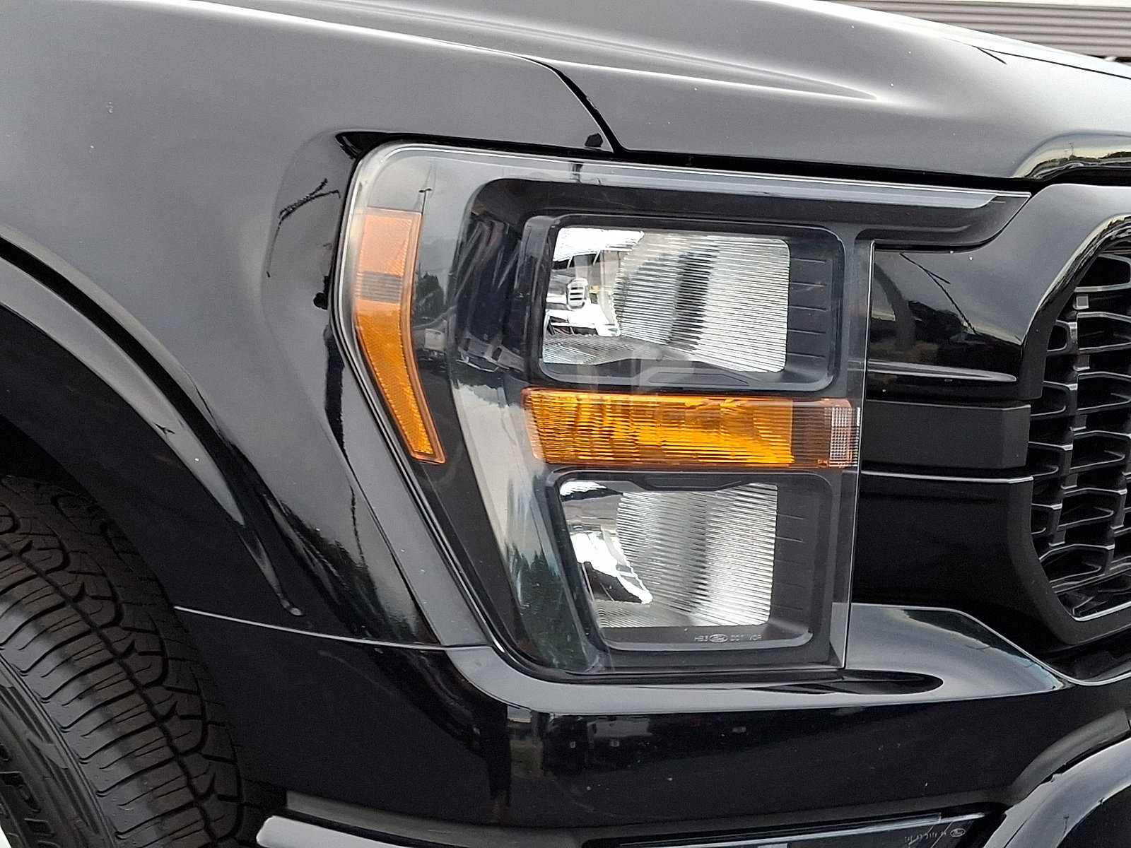 Certified 2023 Ford F150 XL w/ STX Appearance Package AWD/4WD image 9