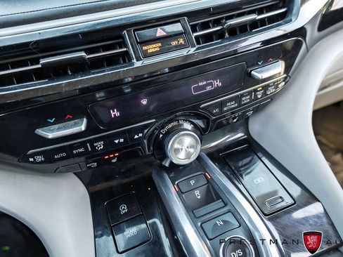 Used 2023 Acura MDX SH-AWD w/ Technology Package image 37