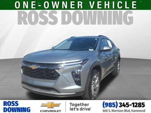 Used 2024 Chevrolet Trax LT w/ Driver Confidence Package image 1