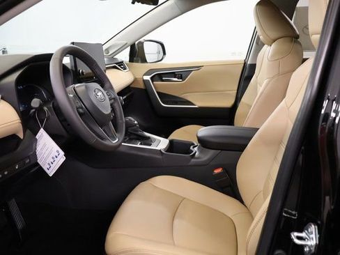 New 2025 Toyota RAV4 XLE Premium image 8